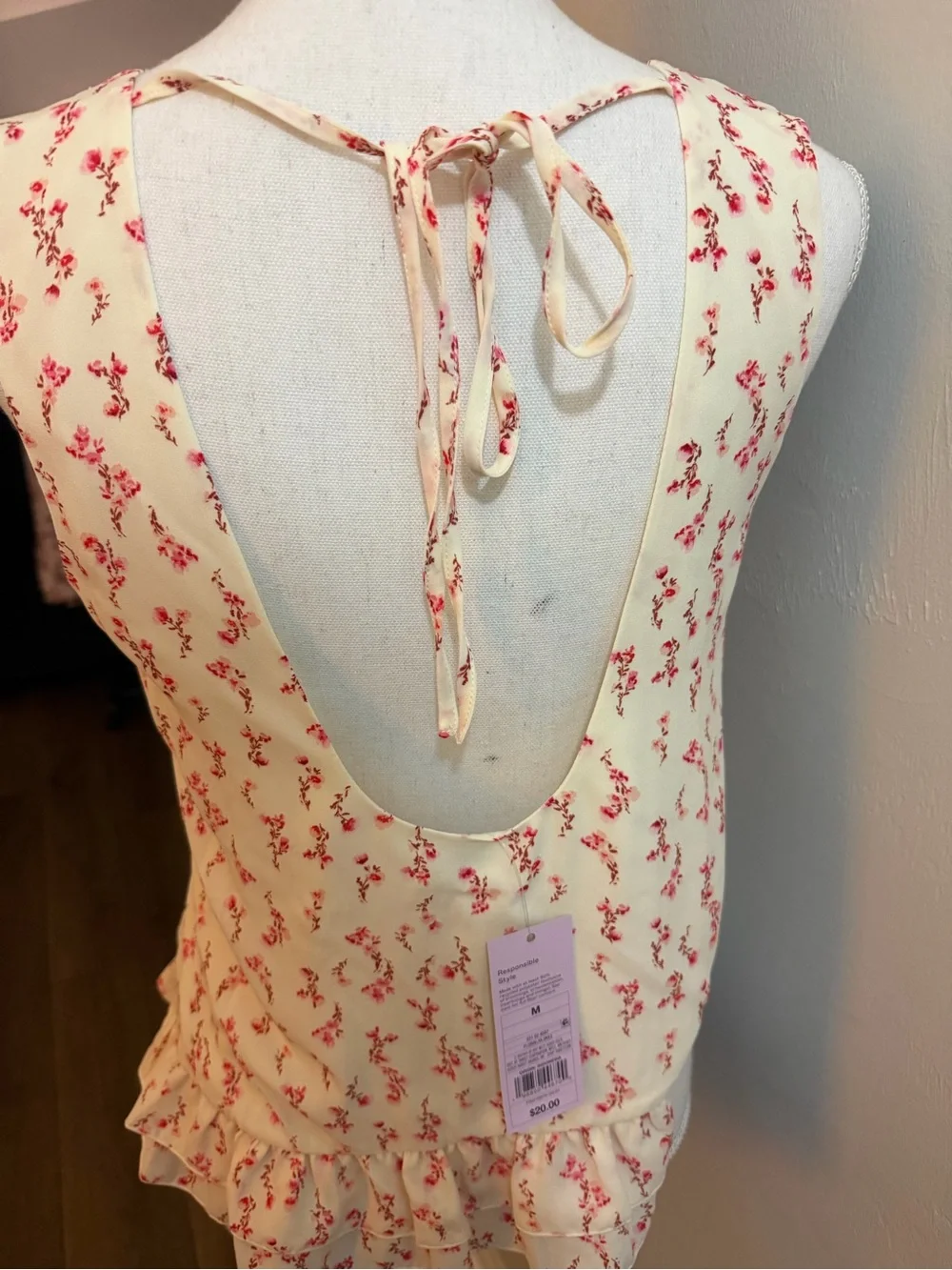 Cream Floral Lace-Trim blouse
